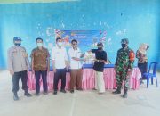 Kades dan Pemdes Mulyo Asih Kecamatan Keluang Salurkan BLT-DD Tahun 2021 Periode Januari dan Februari