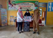 Pemdes Warga Mulya Bagikan BLT-DD bagi Masyarakat Kurang Mampu