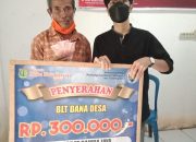 Pemdes Babat Ramba Jaya Serahkan BLT-DD Periode Maret