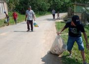Pj Kades Jembatan Gantung Ajak Pemdes Dan Warga Gotong Royong