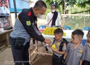 Posyandu Desa Karang Ringin II Aktif Bagikan Vitamin Pada Balita Untuk Pencegahan Stunting