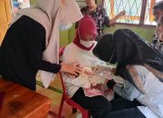 Cegah Stunting, Posyandu Desa Sukalali Giat Bagikan Vitamin Pada Balita