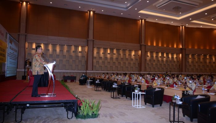 Hari Kedua Bimtek, Aparatur Desa Muba Mendapatkan Bimbingan Teknis Dari Profesor IPDN