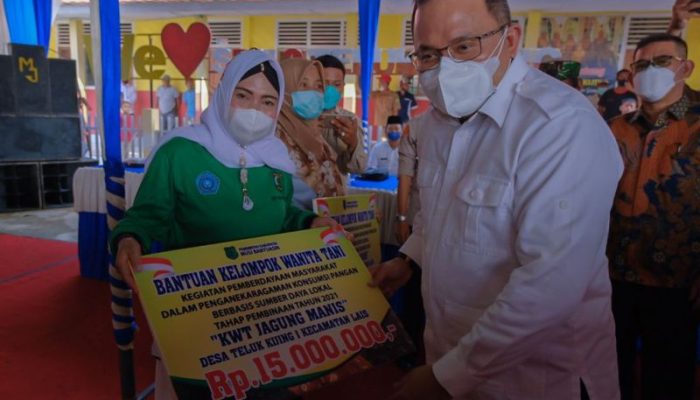 Turunkan Angka Kemiskinan, Bupati Muba Genjot Pembangunan di Lais