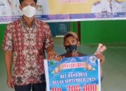 Pemdes Bandar Tenggulang Serahkan BLT-DD Periode Bulan September 2021