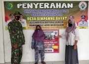 Pemdes Simpang Bayat Serahkan BLT-DD Periode Bulan Oktober 2021