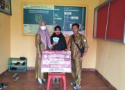 Pemdes Seratus Lapan Serahkan BLT-DD Periode Bulan Oktober 2021