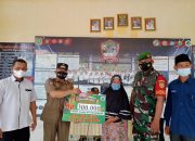 Pemdes Tegal Mulyo Serahkan BLT-DD Periode Bulan November 2021