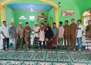 Kades Teluk Kijing III Penuhi Janji Pada Anak Yatim Piatu