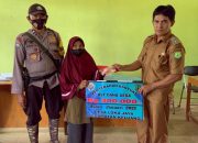 Pemdes Loka Jaya Salurkan BLT-DD Periode Januari, Februari dan Maret 2022