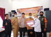 Warga Desa Karang Anyar Terima BLT-DD Periode Januari-Maret 2022