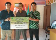 Sebanyak 85 KPM Pemdes Kertayu Salurkan BLT-DD Tahap II Periode April-Juni 2022 Bagi Warga Kurang Mampu Terdampak Covid-19