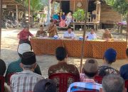 Warga Desa Ulak Teberau Mendapat Kunjungan Kerja Langsung Bapak Jon Kenedi Dan Derektur PT MEP Dalam Rangka Program Penyaluran Listrik