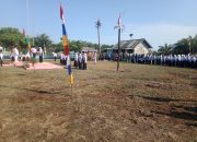 Pemdes Tenggulang Baru Adakan Acara Upacara Pengibaran Bendera Merah Putih Dalam Peringati HUT RI Ke-77 Tahun