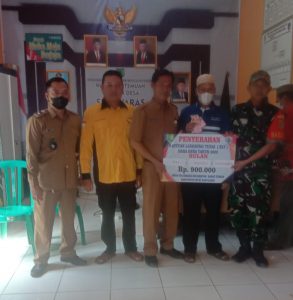 Pemdes Sugiwaras Salurkan BLT-DD Sebanyak 85 KPM Tahap III Bulan Juli-September 2022