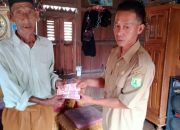 Kades Talang Simpang Salurkan BLT-DD Sebanyak 25 KPM Pada Keluarga Kurang Mampu “Door To Door”