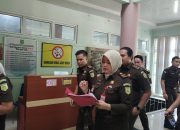 Tim Kejaksaan Negeri Sekayu Geledah Dinas Perkim Kab.Muba Amankan Dokumen