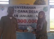 Kades Purwa Agung Salurkan BLT-DD Sebanyak 23 KPM Pada Keluarga Kurang Mampu