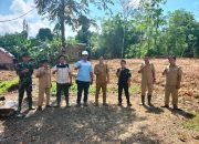 Pemdes Baru Jaya Bersama PT MAS Lakukan Kegiatan Pengecekan Pembangunan Lapangan Futsal