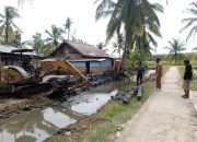 Pemdes Mulya Jaya Adakan Kegiatan Program Galih Bersubsidi Untuk Parit Seputaran Komplek Permukiman Warga