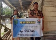 Kades Galih Sari Salurkan BLT-DD Tahap II Bulan April-Juni 2023 Sebanyak 32 KPM Pada Keluarga Kurang Mampu