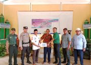 Kades Bukit Jaya Salurkan BLT-DD Tahap III Bulan Juli – Agustus 2023 Sebanyak 23 KPM Pada Keluarga Kurang Mampu
