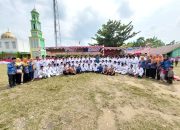 Pengibaran Bendera Merah Putih Di Desa Teluk Kijing II Dalam Rangka Upacara Bendera Dalam Memperingati HUT RI ke 78 Tahun