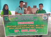 Pemdes Sungai Batang Salurkan BLT-DD Tahap IV Bulan Oktober-Desember 2023 Sebanyak 23 KPM Pada Keluarga Kurang Mampu