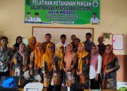 Kades Mendis Ikut Sertakan Pemdes Dalam Kegiatan Pelatihan Ketahanan Pangan Dalam Rangka Pencegahan Stunting