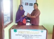 Kades Karang Rejo Salurkan BLT-DD Periode IV Bulan Oktober-Desember 2023 Sebanyak 23 KPM Pada Keluarga Kurang Mampu