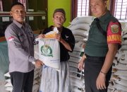 Kades Suka Jaya Salurkan Bantuan Program CPP Sebanyak 190 KPM Pada Warga Tedampak