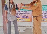Kades Pulai Gading Salurkan BLT-DD Periode IV Pada Pelaku Sejarah Desa