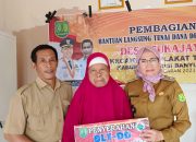 Kades Sukajaya Salurkan BLT-DD Periode IV Bulan Oktober-Desember 2023 Pada 25 KPM Keluarga Kurang Mampu