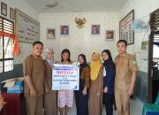 Pemdes Talang Buluh Salurkan BLT-DD Periode IV Bulan Oktober-Desember 2023 Pada 32 KPM Keluarga Kurang Mampu