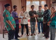 Pemdes Sukajaya Salurkan Bantuan WC Bagi Warga Tidak Mampu