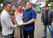 Aliansi LSM dan Ormas Bersatu Aksi Damai Di Depan Dinas Perkim, Ajak Plt Sumpah Pocong!
