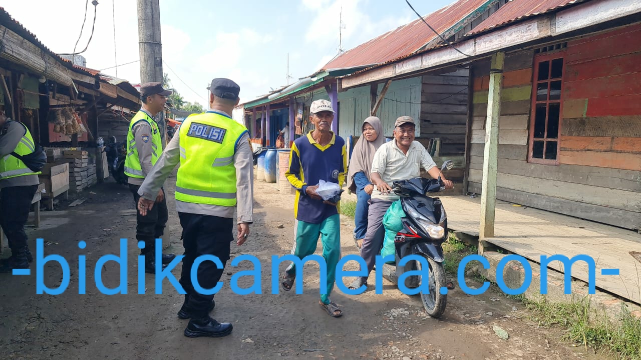 Polsek Lalan adakan bakti sosial dihari Jum’at