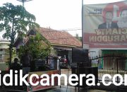 Relawan TULUS adakan lomba karaoke dan gaple di komplek DC, Serasan jaya.