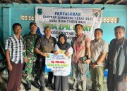 Pemdes Epil Barat Salurkan BLT-DD Pada 27 KPM Tahun 2024