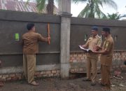 Pemdes Madya Mulya Bangun Pagar Kantor Desa Dengan Dana Desa (DD) Tahun 2024