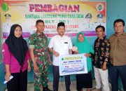 Pemdes TAU Bagikan BLT-DD Periode Oktober-Desember Tahun 2024 Kepada 25 KPM