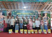 Pemdes Suka Jaya Bagikan Sembako Serta Santunan Pada Anak Yatim Dan Siswa Berprestasi