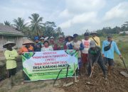 Pemdes Karang Mukti Laksanakan Padat Karya Tunai Pembersihan Dan Penataan Jalan Tanggul