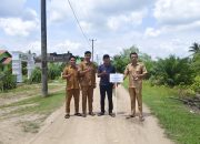 Pembangunan Jalan Lingkungan Desa Karang Tirta Dengan Cor Beton Manfaatkan Dana Desa Tahun 2025